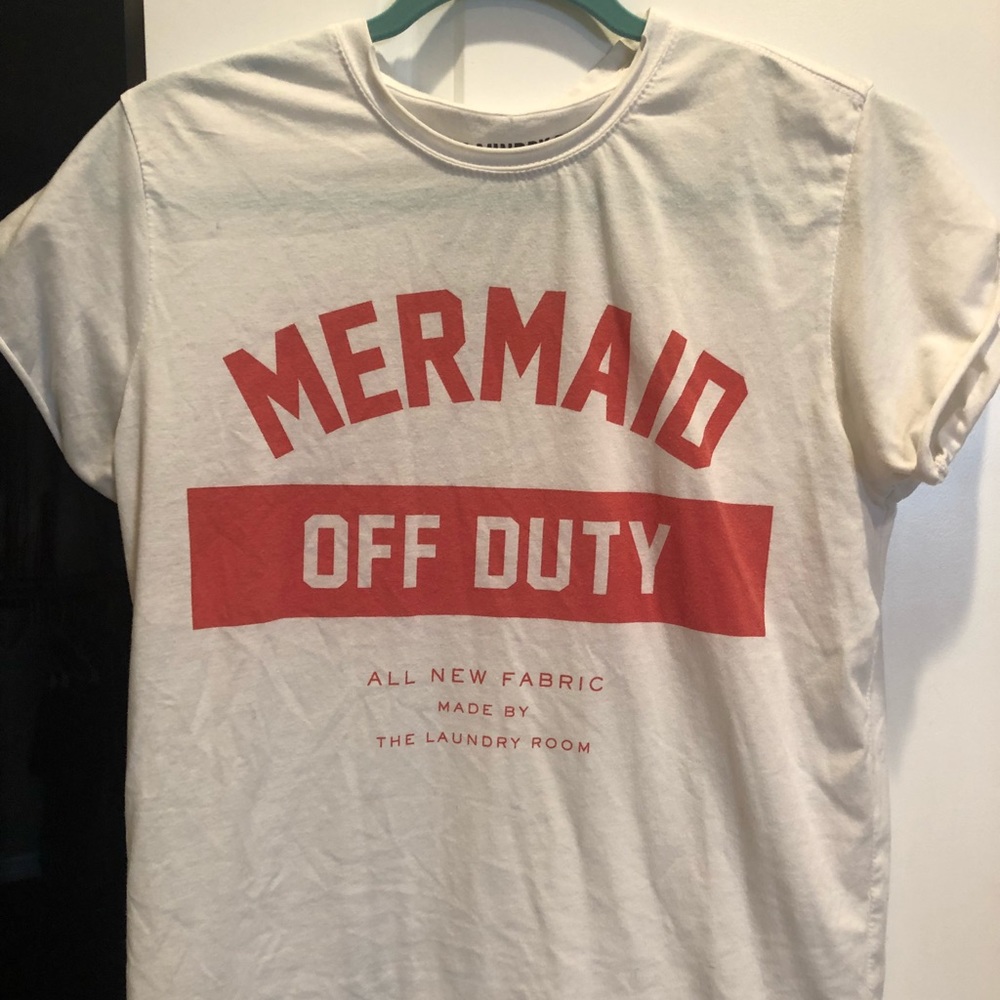 Laundry Room Mermaid Off Duty tee.